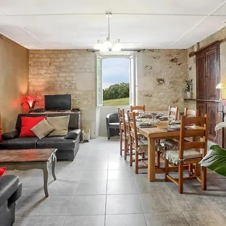 Nyaraló En Pierres Avec Piscine Chauffee Privee Belmontet