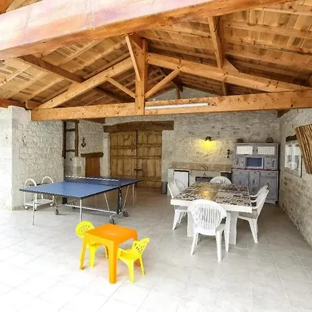 En Pierres Avec Piscine Chauffee Privee Nyaraló *