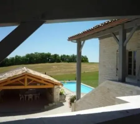 En Pierres Avec Piscine Chauffee Privee בית נופש *