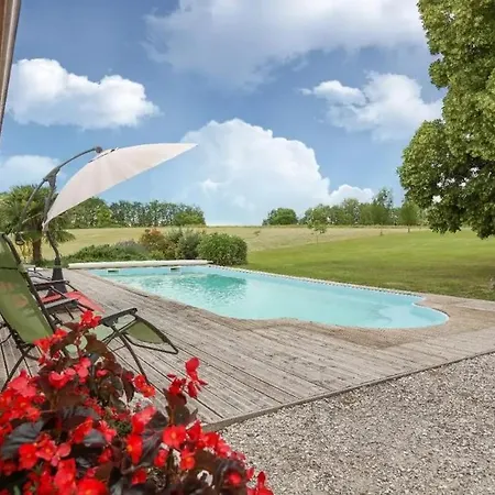 En Pierres Avec Piscine Chauffee Privee *